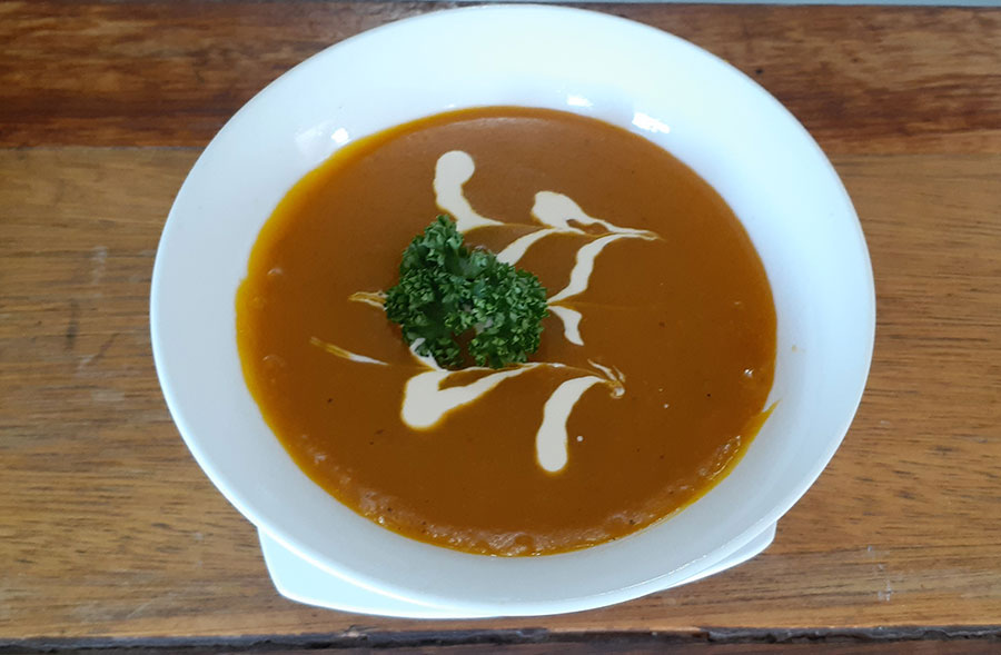 jalyns resort puerto galera classic club lunch soup
